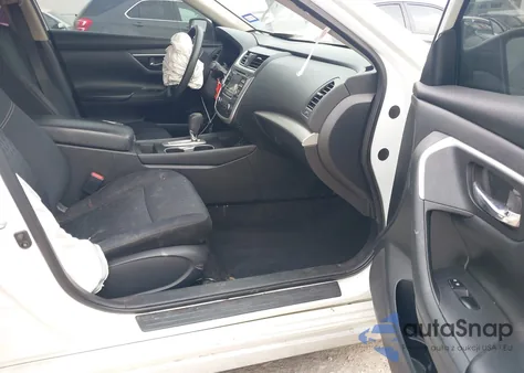 2018 Nissan Altima 2.5 S z USA, uszkodzony, nr VIN 1N4AL3AP2JC278445